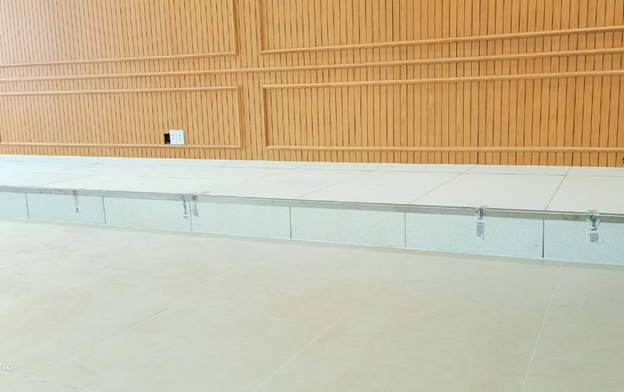 thi công sàn nâng kỹ thuật nhà làm việc công an